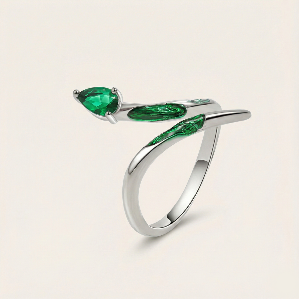 Rotating Wing Jewelry Box – Elegant Ring